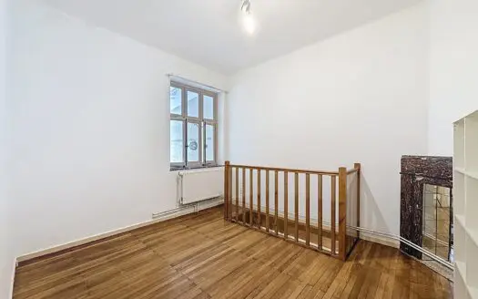 Appartement te koop  1 slaapkamer 78 m², 229000 €