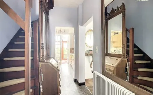 Huis te koop  2 slaapkamers 100 m², 495000 €