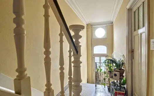 Huis te koop  3 slaapkamers 220 m², 495000 €