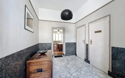 Huis te koop  4 slaapkamers 265 m², 575000 €