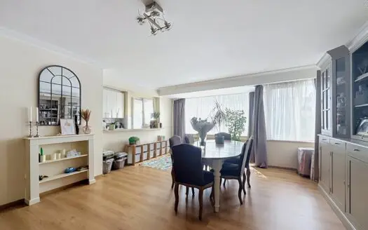 Appartement à vendre  3 chambres 124 m², 299000 €