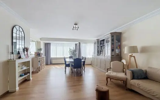 Appartement à vendre  3 chambres 124 m², 299000 €