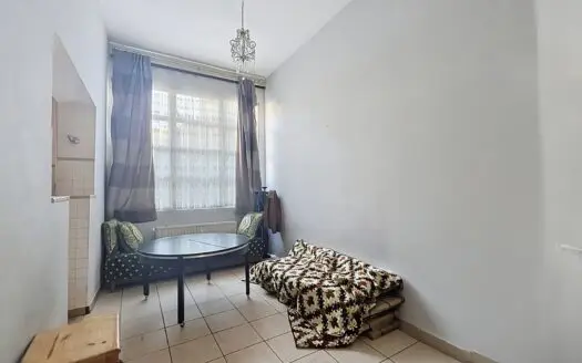 Maison à vendre  4 chambres 300 m², 550000 €