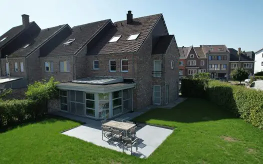 Maison à vendre  6 chambres 225 m², 525000 €
