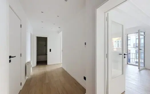 Appartement à vendre  2 chambres 88 m², 299000 €