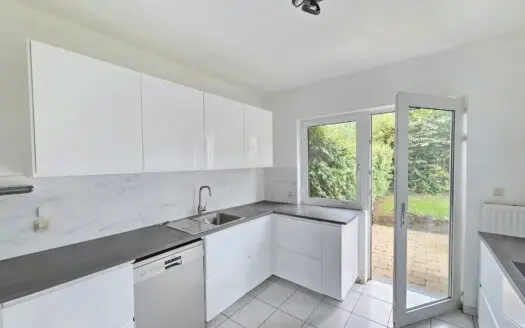 Maison à vendre  4 chambres 230 m², 799000 €