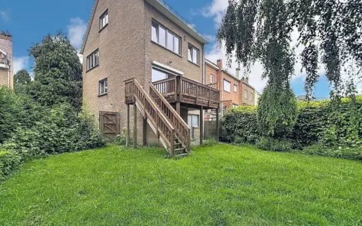 Huis te koop  5 slaapkamers 212 m², 599000 €
