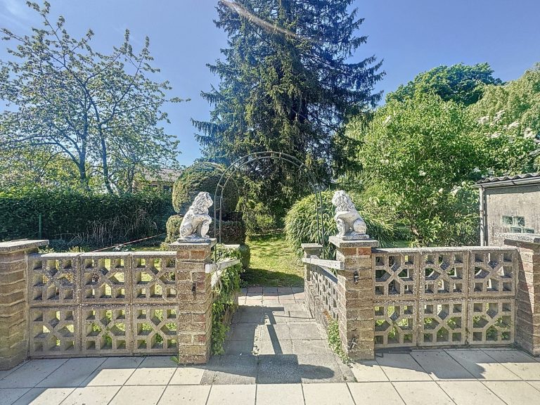 Place Quinet, 19